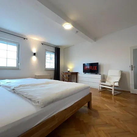 Uebernachten In Grosser Maisonette-wohnung By Rabe Karlsruhe