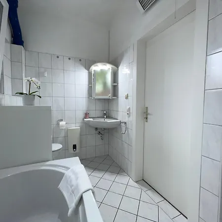 Grosse Maisonette-wohnung By Rabe - Gartenabteil, Smart-tv, Netflix Apartamento