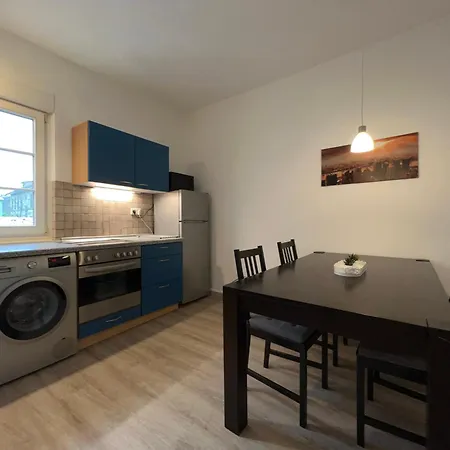 Uebernachten In Grosser Maisonette-wohnung By Rabe